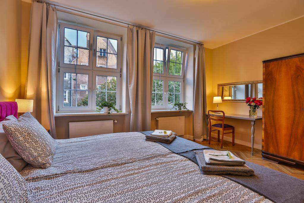 Apartament Bursztynowy Mariacka Old Town Gdansk Oda fotoğraf