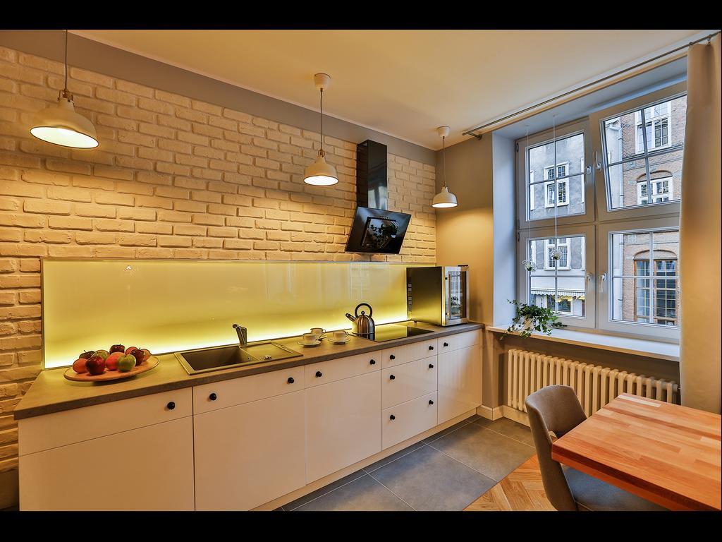 Apartament Bursztynowy Mariacka Old Town Gdansk Oda fotoğraf